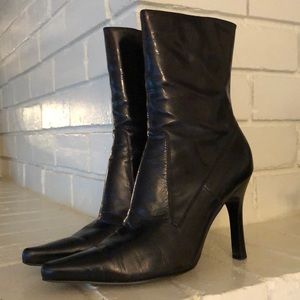 Nine West Alejoo Black Leather Boots